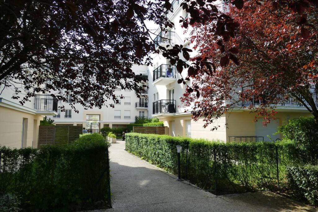 Disneyland Paris, Appartement 70M², Parking Prive Serris Ngoại thất bức ảnh